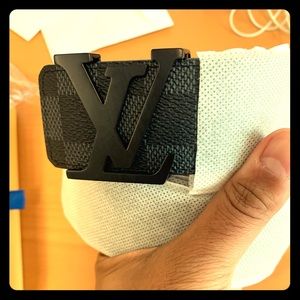 Louis Vuitton Damier Graphite Belt.